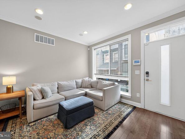 2247 Wilder Street, Philadelphia PA 19146