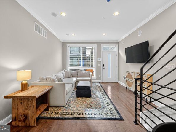 2247 Wilder Street, Philadelphia PA 19146