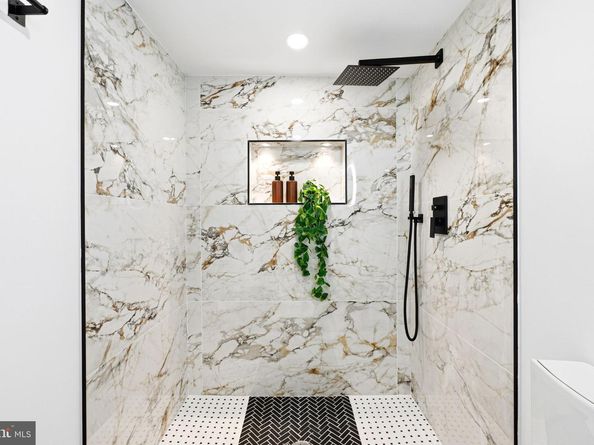 1410 S Bouvier Street, Philadelphia PA 19146