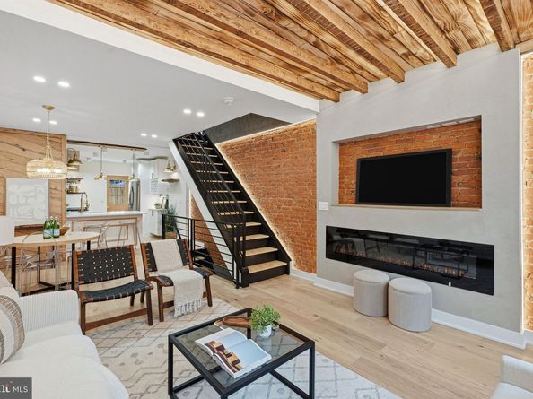 1410 S Bouvier Street, Philadelphia PA 19146