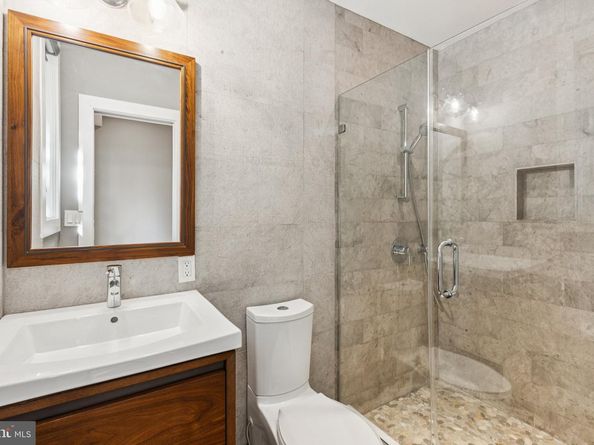 719 S 20TH Street, Philadelphia PA 19146