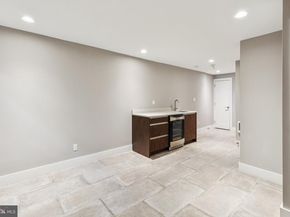 719 S 20TH Street, Philadelphia PA 19146