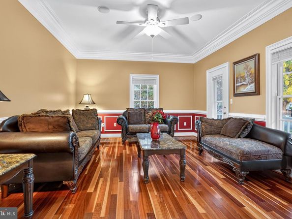 7602 Gaylord Drive, Annandale VA 22003