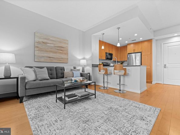 820 N Pollard Street 307, Arlington VA 22203