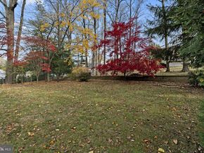 945 Manatawna Avenue, Philadelphia PA 19128