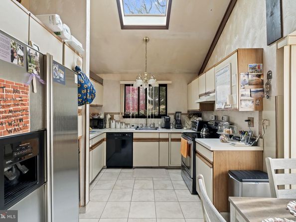 945 Manatawna Avenue, Philadelphia PA 19128