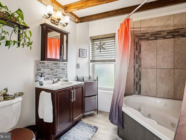 7246 Hegerman Street, Philadelphia PA 19135