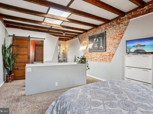 7246 Hegerman Street, Philadelphia PA 19135