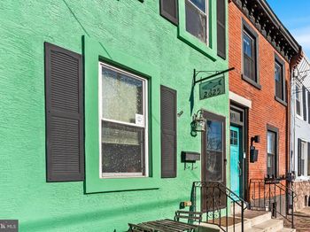 2625 E Dauphin Street