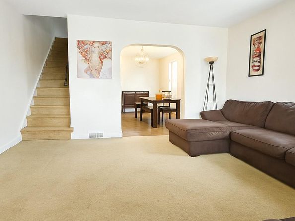 515 Andrews Avenue, Collingdale PA 19023