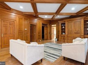 8537 Old Dominion Drive, Mclean VA 22102