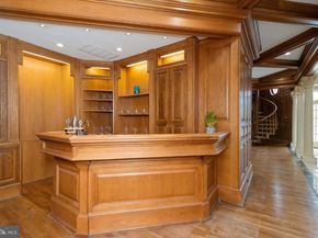 8537 Old Dominion Drive, Mclean VA 22102