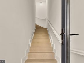 1810 Central Place NE 2, Washington DC 20002