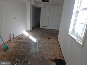 2020 E Huntingdon Street, Philadelphia PA 19125