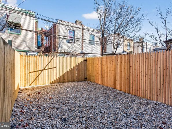 1923 E Tioga Street, Philadelphia PA 19134