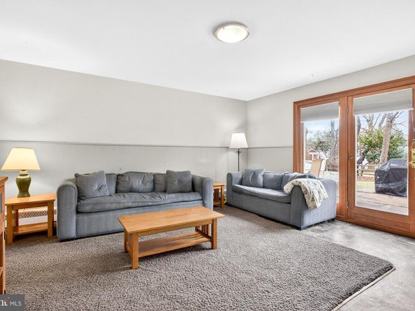 26 Austin Road, Yardley PA 19067