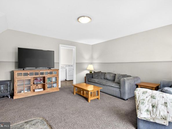 26 Austin Road, Yardley PA 19067