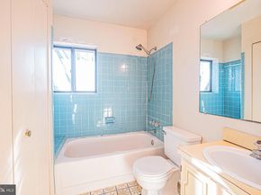 11879 Barrel Cooper Court, Reston VA 20191