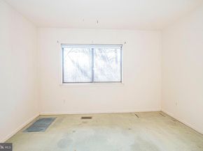 11879 Barrel Cooper Court, Reston VA 20191