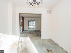 11879 Barrel Cooper Court, Reston VA 20191