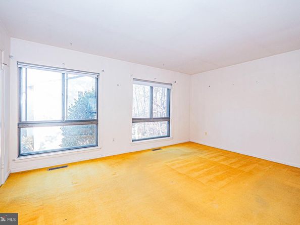 11879 Barrel Cooper Court, Reston VA 20191