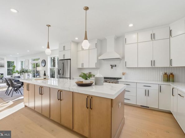 3218 Blundell Road, Falls Church VA 22042