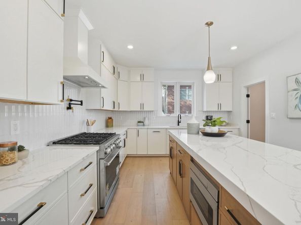 3218 Blundell Road, Falls Church VA 22042