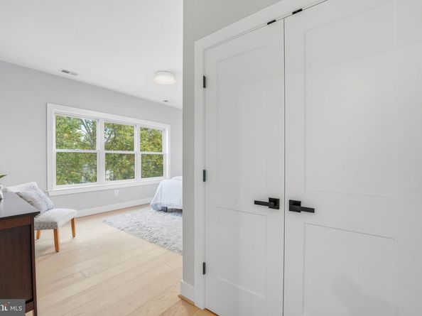 3218 Blundell Road, Falls Church VA 22042