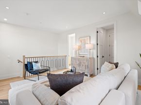 1328 Cameron St, Alexandria VA 22314