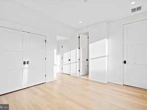 1328 Cameron St, Alexandria VA 22314