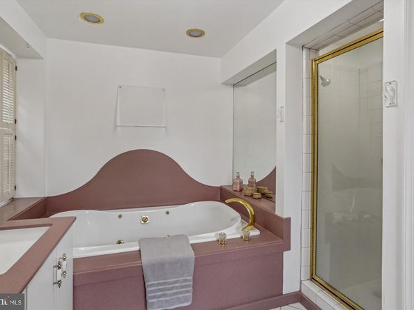 11508 Hornfair Court, Rockville MD 20854