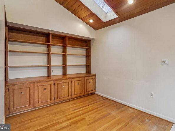 11508 Hornfair Court, Rockville MD 20854