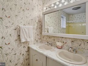 11508 Hornfair Court, Rockville MD 20854