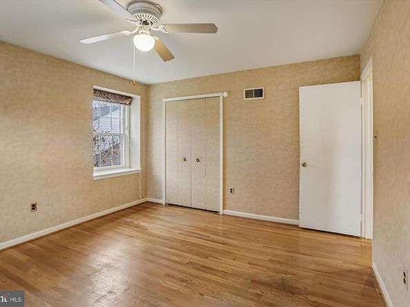 11508 Hornfair Court, Rockville MD 20854