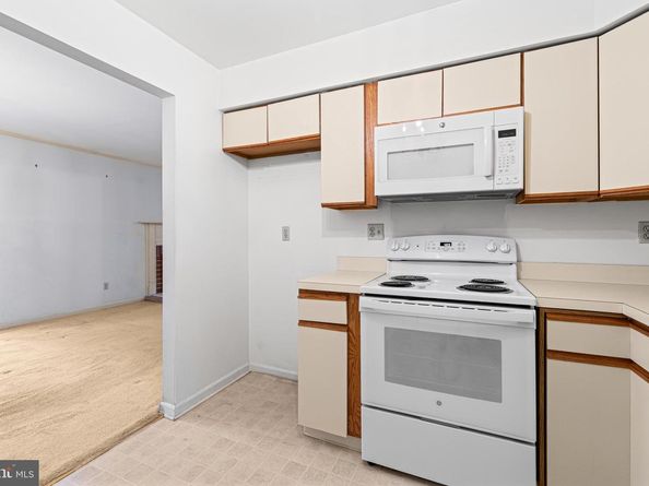 8708 Prospect Avenue B4, Philadelphia PA 19118