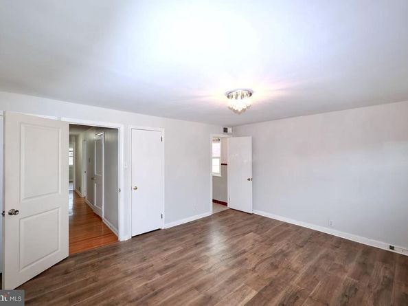 7509 Brous Avenue, Philadelphia PA 19152