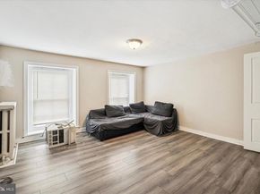 352 Carson Street, Philadelphia PA 19128