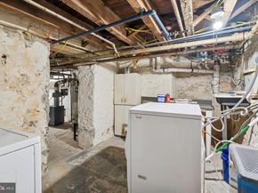 352 Carson Street, Philadelphia PA 19128