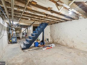 352 Carson Street, Philadelphia PA 19128