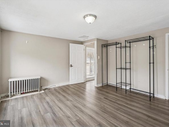 352 Carson Street, Philadelphia PA 19128