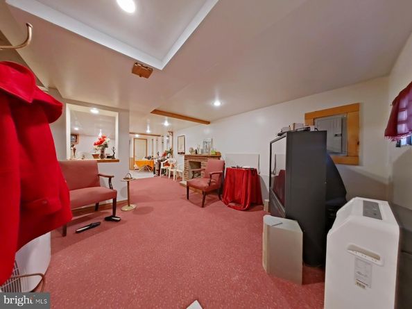 1719 Mohican Street, Philadelphia PA 19138