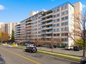1301 S Arlington Ridge Road 610, Arlington VA 22202
