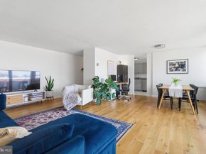 1301 S Arlington Ridge Road 610, Arlington VA 22202