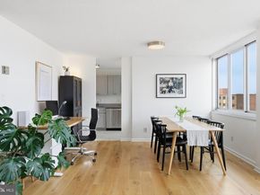 1301 S Arlington Ridge Road 610, Arlington VA 22202