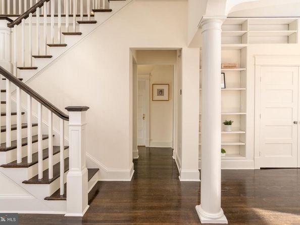 2939 Macomb Street NW, Washington DC 20008