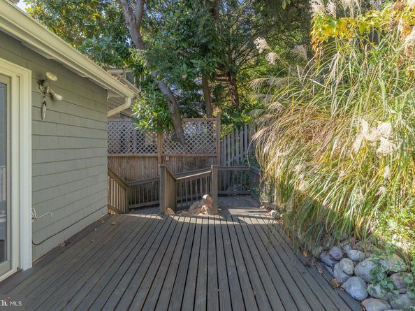 2939 Macomb Street NW, Washington DC 20008