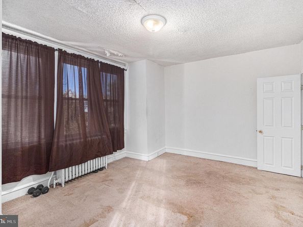 7001 Limekiln Pike, Philadelphia PA 19138