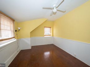 6323 Sherwood Road, Philadelphia PA 19151