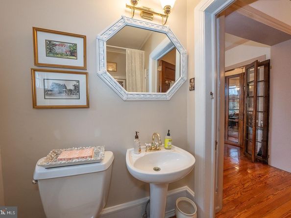 6323 Sherwood Road, Philadelphia PA 19151