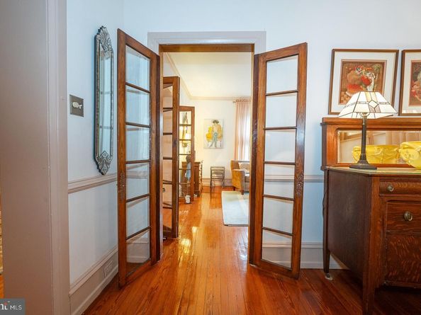 6323 Sherwood Road, Philadelphia PA 19151